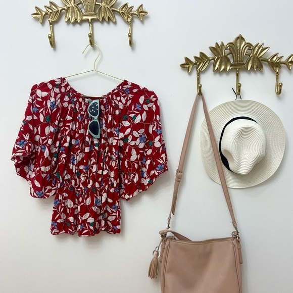 Vacation 100%Bohemian cotton butterfly sleeve top Xs pit 18” l 28” - Picture 3 of 4